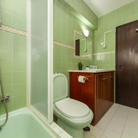 C06 - Water Tower Townhouse Apartamento *