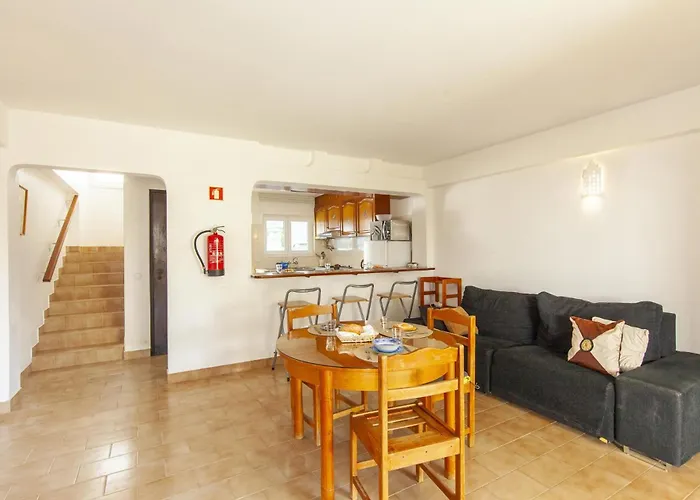 C06 - Water Tower Townhouse With Pool 別荘 ラゴス