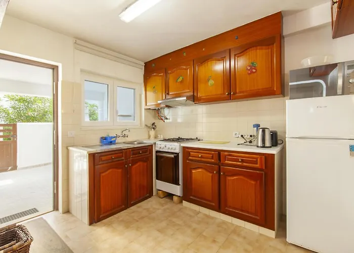 C06 - Water Tower Townhouse With Pool