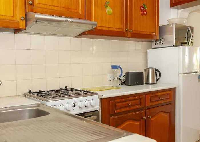 C06 - Water Tower Townhouse With Pool ラゴス