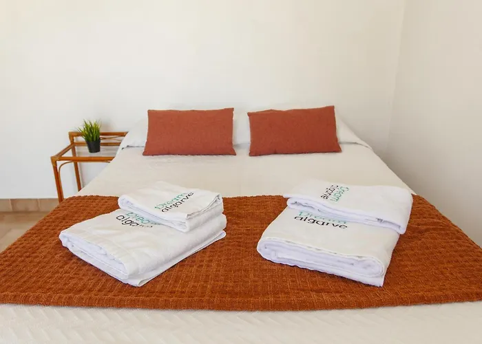 別荘 C06 - Water Tower Townhouse With Pool ラゴス