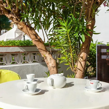 Casa vacanze C06 - Water Tower Townhouse With Pool *