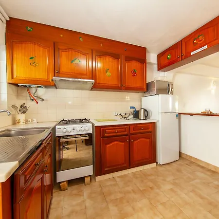 C06 - Water Tower Townhouse With Pool Casa vacanze Lagos