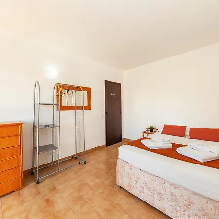 C06 - Water Tower Townhouse With Pool