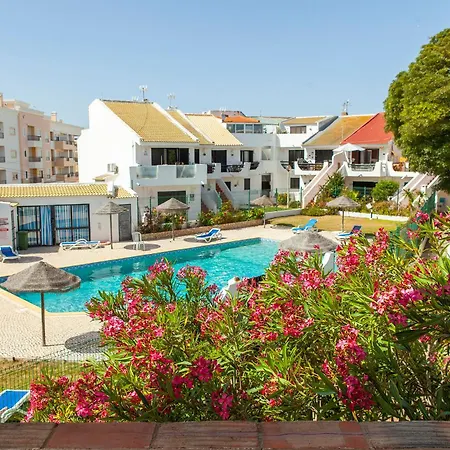 C06 - Water Tower Townhouse With Pool Holiday home Lagos