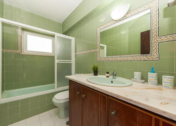 C06 - Water Tower Townhouse With Pool בית נופש לאגוּ‏ש